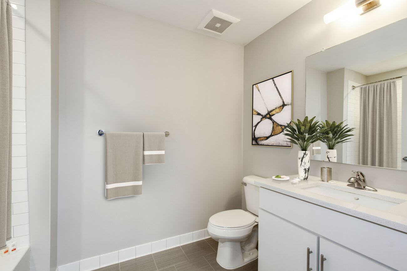 The Isle luxury apartment bathroom